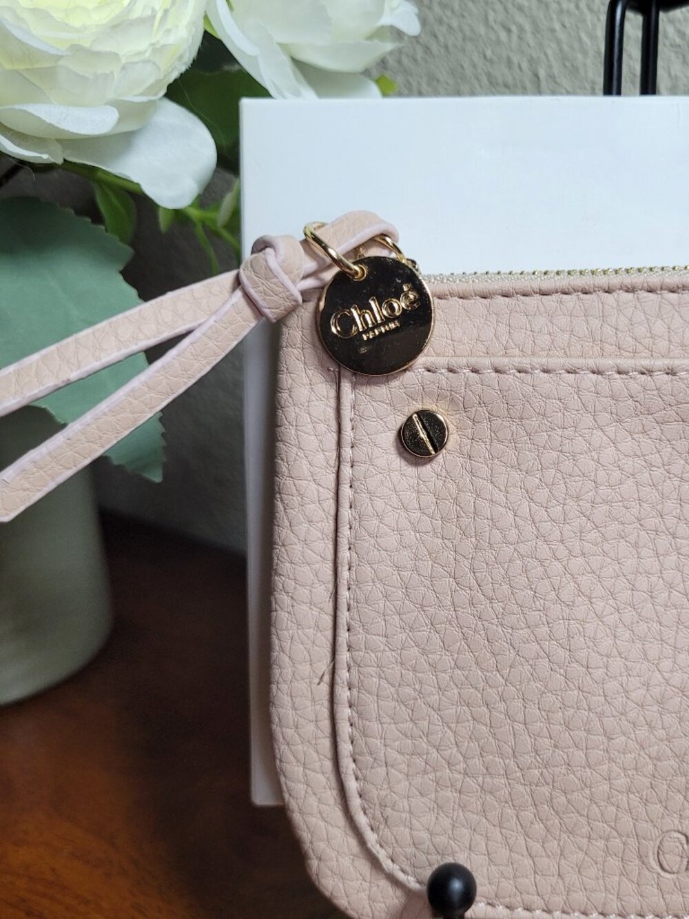 Chloe Cosmetic Clutch - Picture 3 of 6